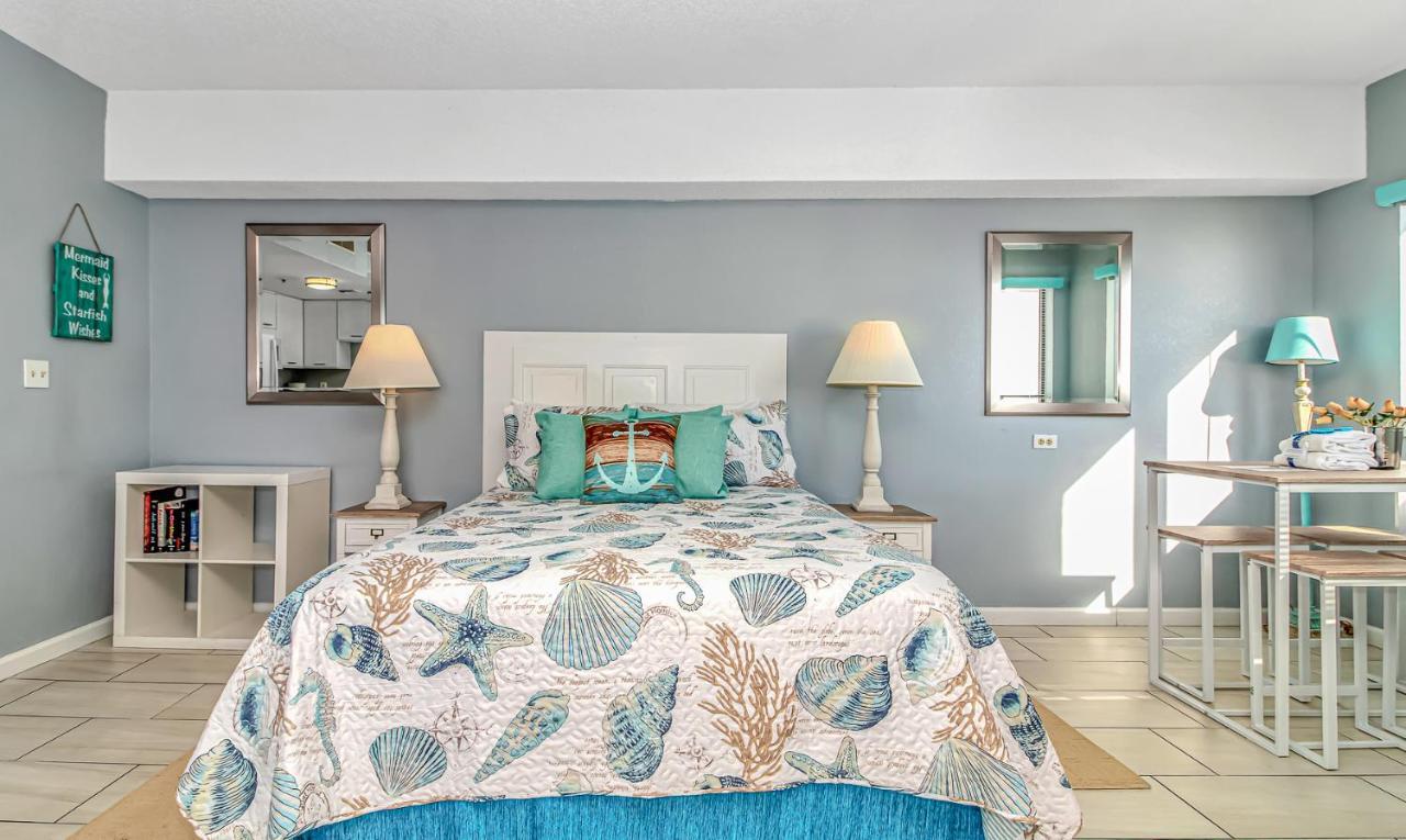 Angled Oceanfront Studio With Incredible Views! Palace Resort 1003 - Sleeps 4 Guests Myrtle Beach Exterior photo
